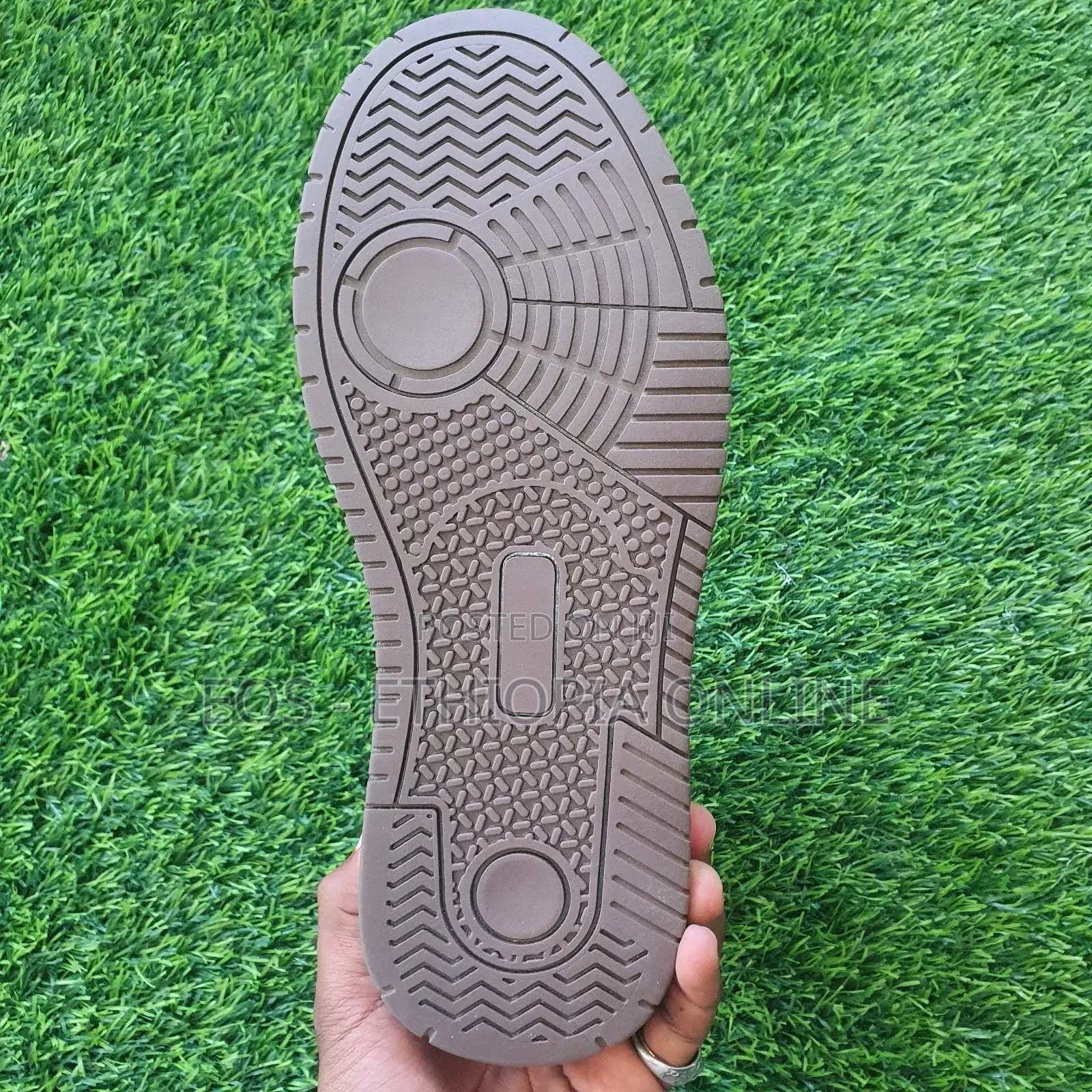 New Cedarhan Low Cut Casual Stylish Canvas Shoes [On Hand]