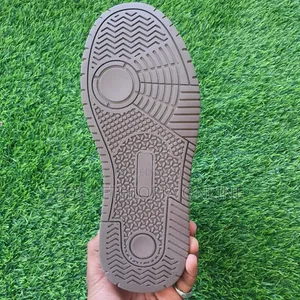 New Cedarhan Low Cut Casual Stylish Canvas Shoes [On Hand]