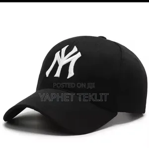 Photo - Fashion Letter Embroidery Baseball Caps