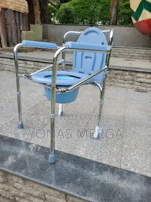 Photo - Toilet Chair么出commode Chair With Steel Body爾፱seat Safe Stainless Steel