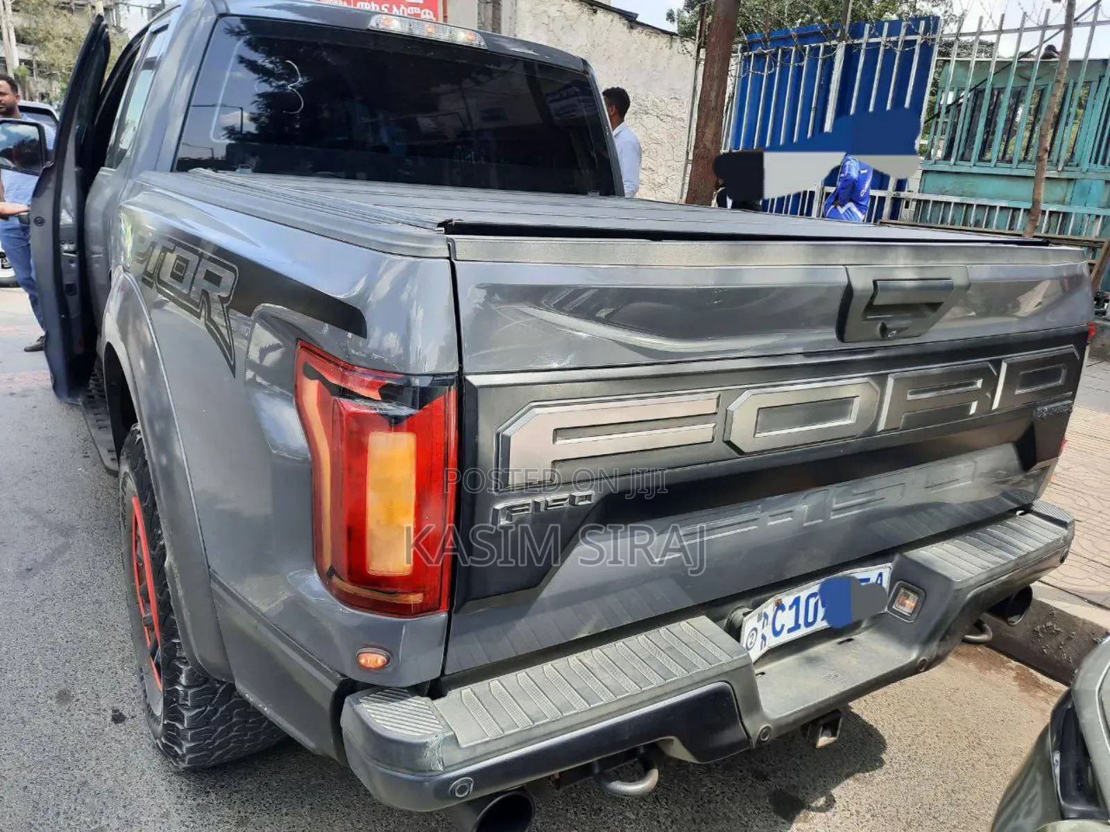 Ford F-150 Lariat 4x2 SuperCab Styleside 6.5 ft. box 145 in. WB 2018