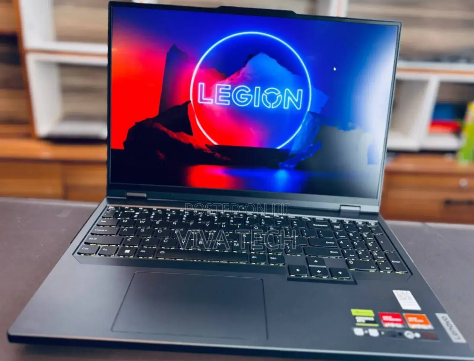 New Laptop Lenovo Legion 5 16GB AMD Ryzen 7 SSD 1T