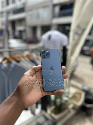 Photo - Apple iPhone 12 Pro 128 GB Blue