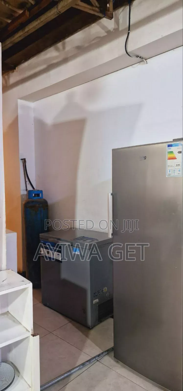 Full Restaurant Material