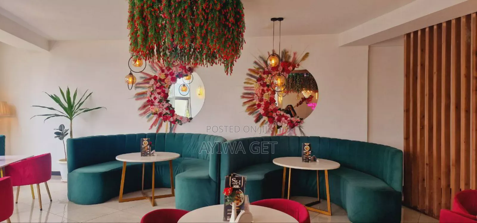 Full Restaurant Material