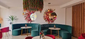 Full Restaurant Material