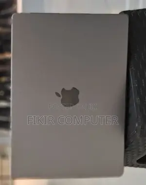 New Laptop Apple MacBook Pro M1 16GB Intel Core 7 SSD 1T