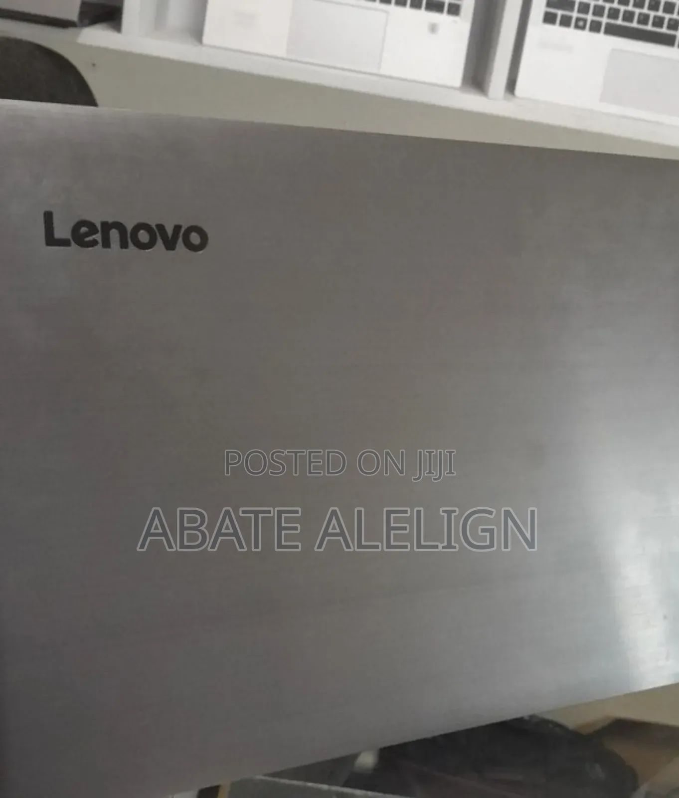 New Laptop Lenovo IdeaPad 520 4GB Intel Core I3 SSD 256GB