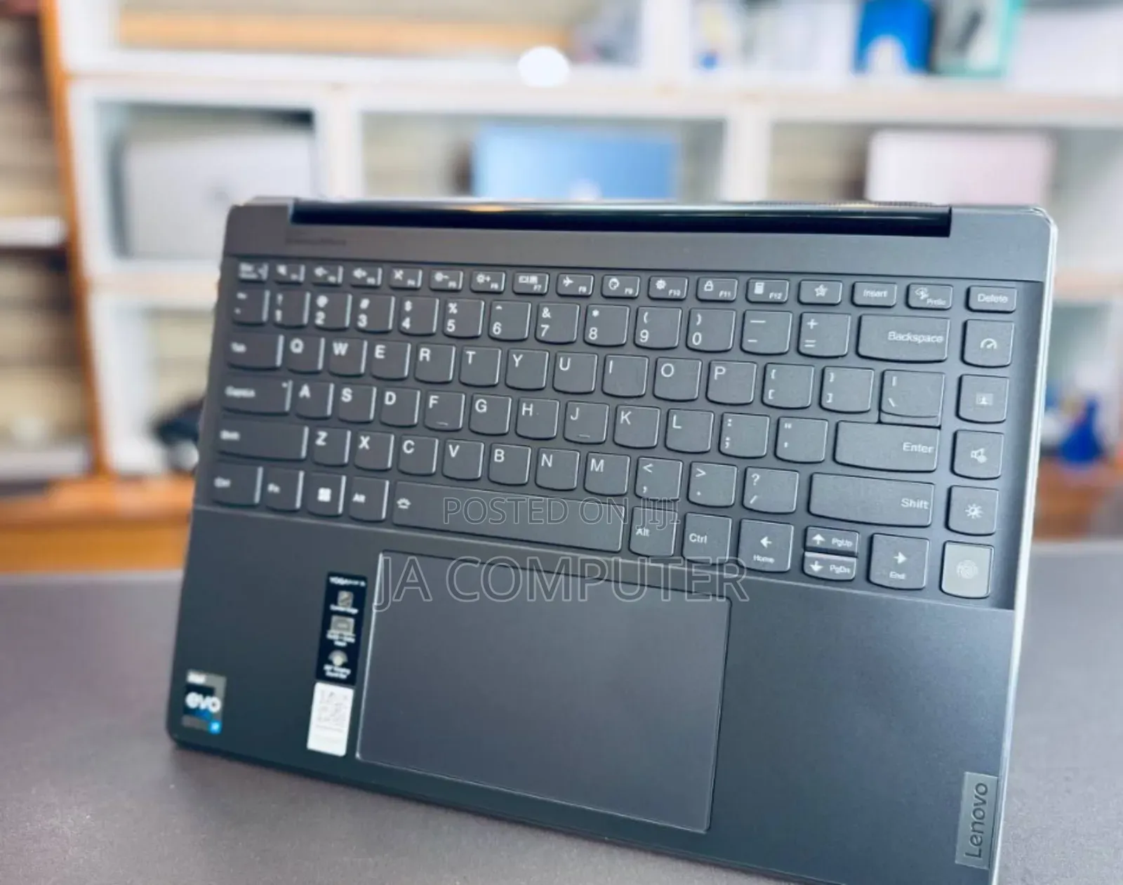 New Laptop Lenovo Yoga 9i 16GB Intel Core I7 SSD 512GB