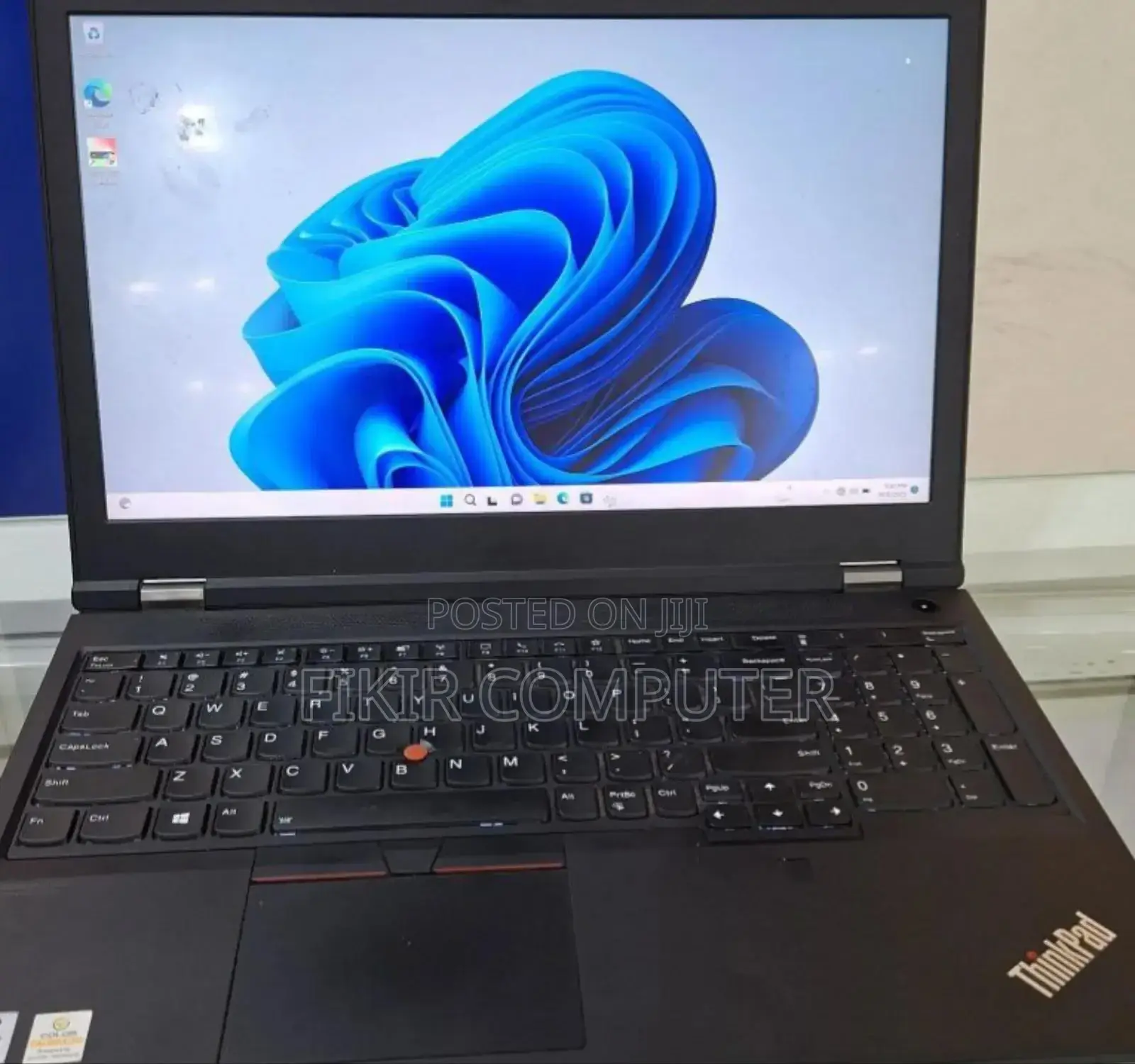 New Laptop Lenovo ThinkPad Yoga 16GB Intel Core I7 SSD 256GB