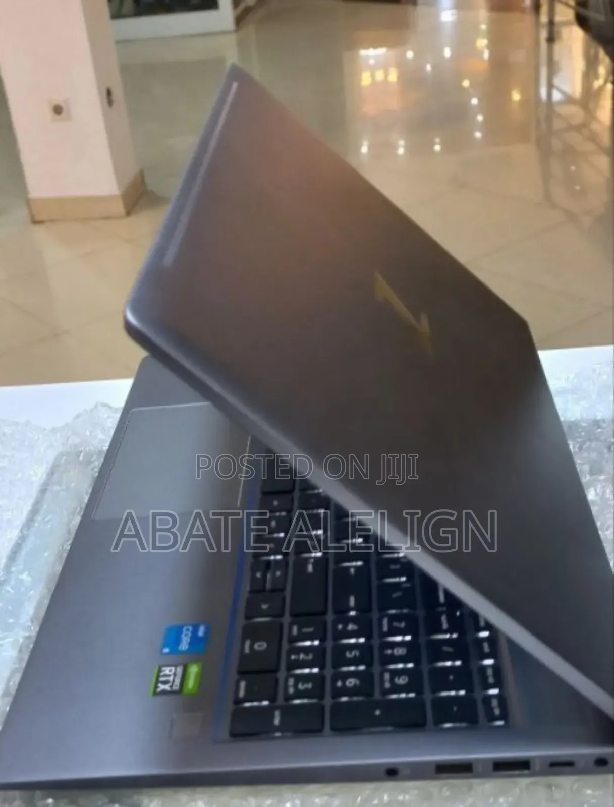New Laptop HP ZBook X2 16GB Intel Core I9 SSD 512GB