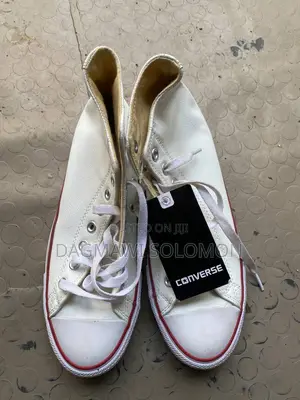 All Star Converse White Leather Boots 3,499