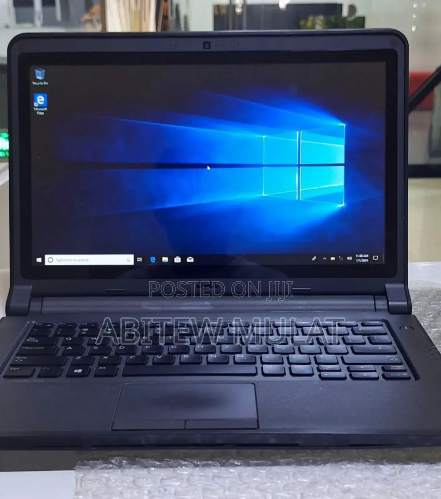 New Laptop Dell Latitude 3180 8GB Intel Core I3 SSD 128GB