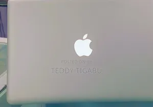 New Laptop Apple MacBook Pro 2012 4GB Intel Core I5 HDD 500GB