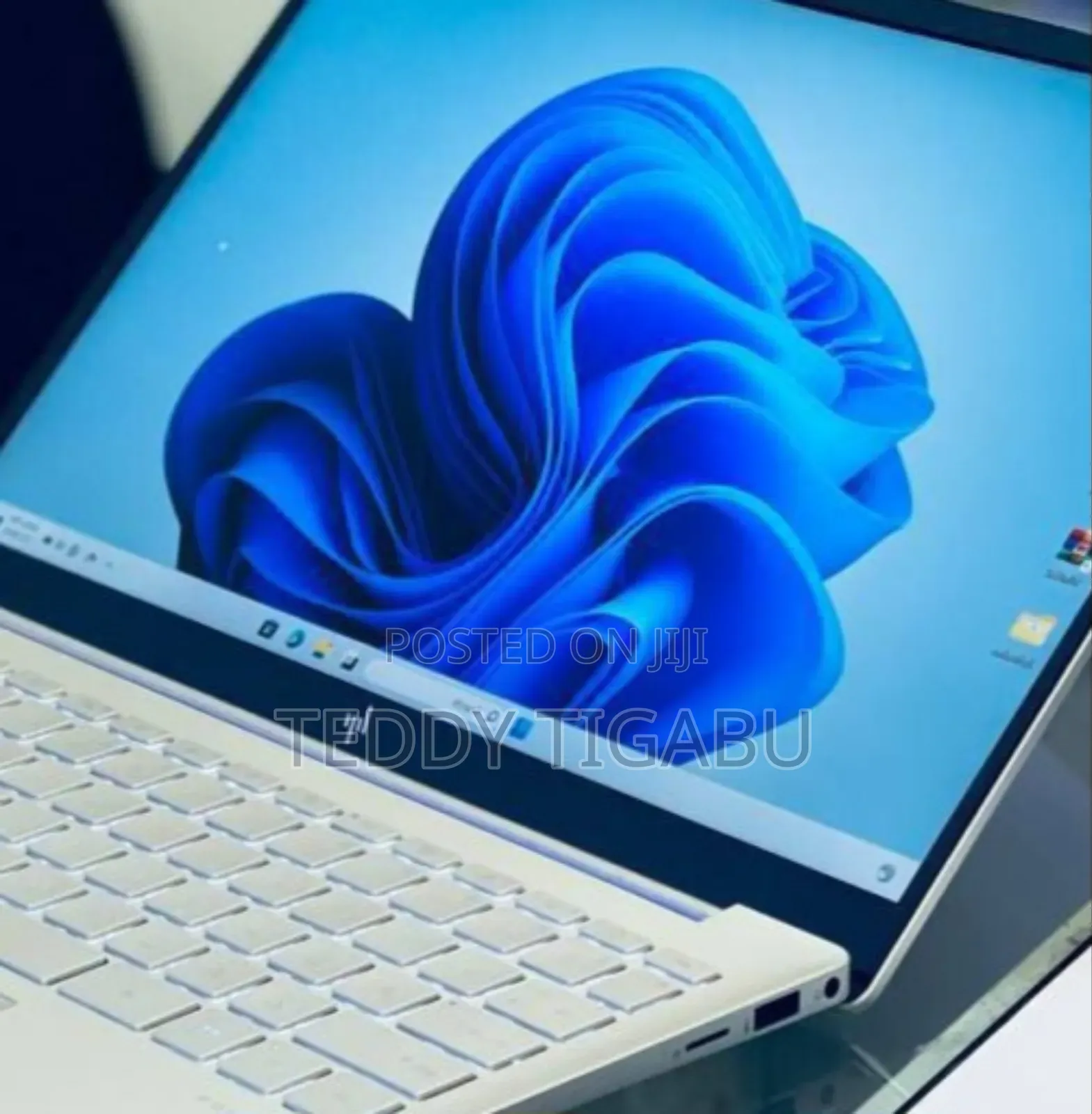 New Laptop Apple MacBook Pro 2012 4GB Intel Core I5 HDD 500GB