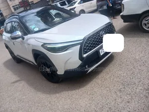 Toyota Corolla Cross Hybrid 2023