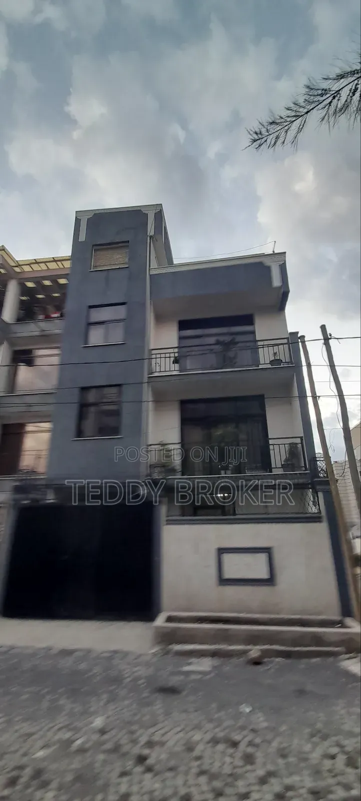 7bdrm House in Haile Garment, Nifas Silk-Lafto for sale