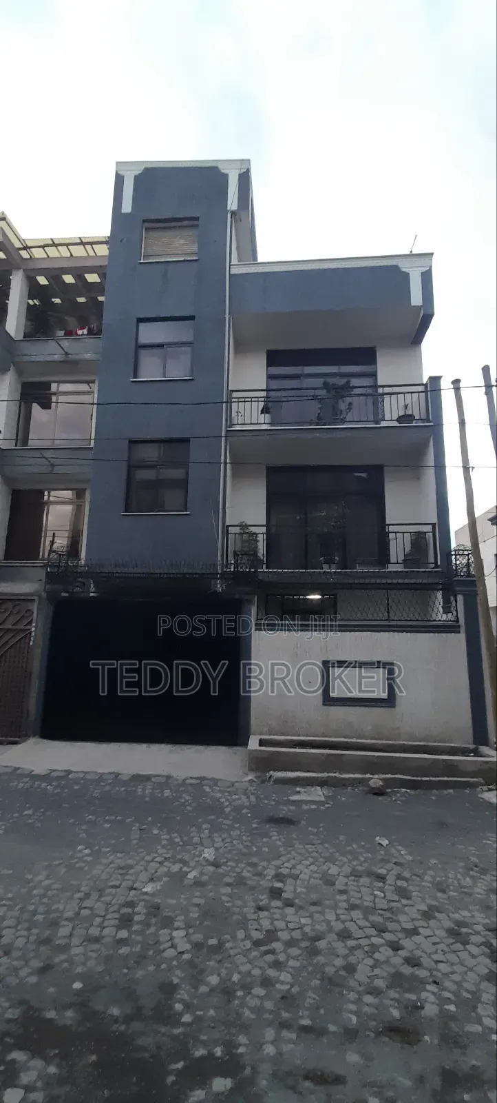 7bdrm House in Haile Garment, Nifas Silk-Lafto for sale