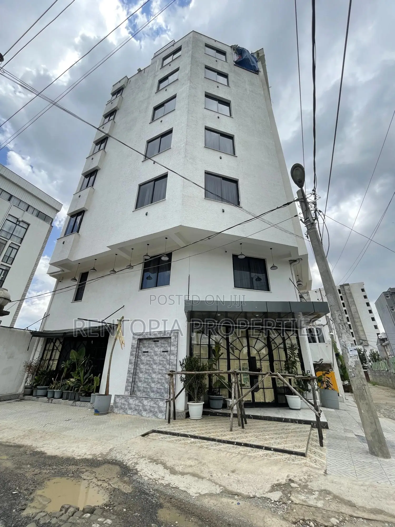 Building for Sale! የሚሸጥ ህንፃ