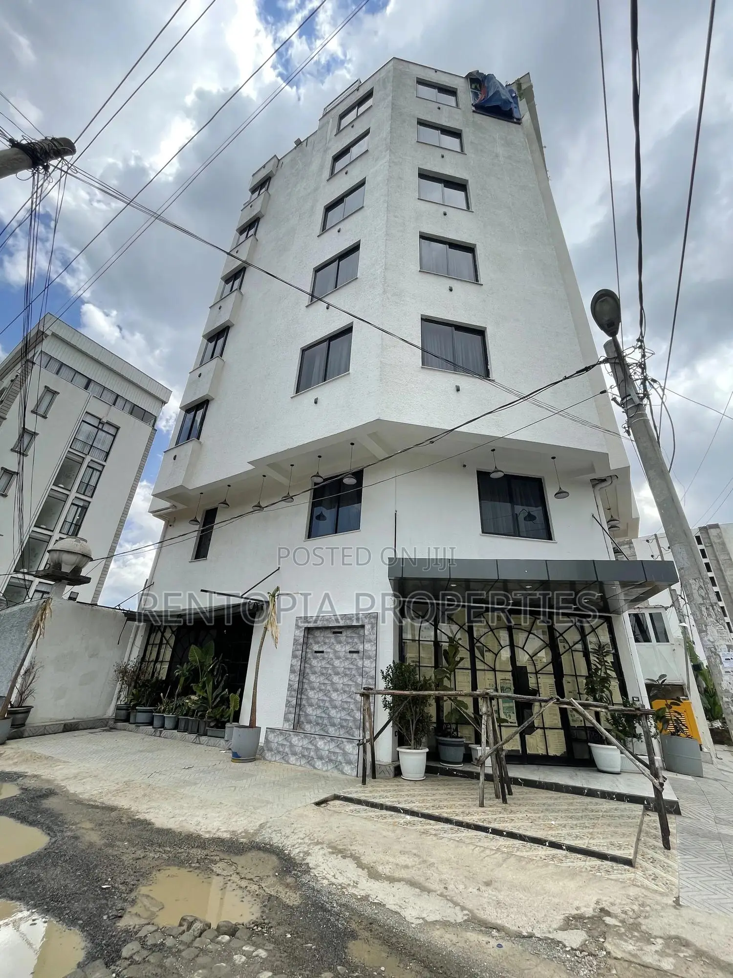 Building for Sale! የሚሸጥ ህንፃ