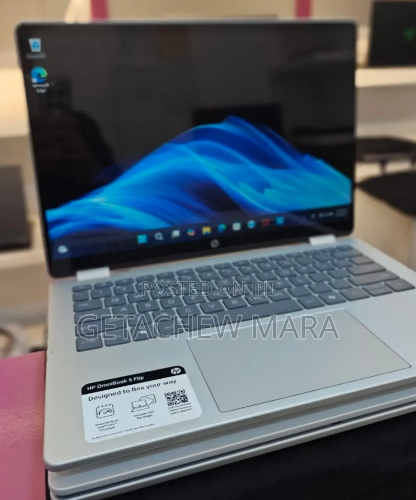 New Laptop HP OmniBook 5 Flip 8GB Intel Core I5 SSD 512GB