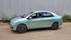 Toyota Yaris 1.3 VVT-i 2008 Green