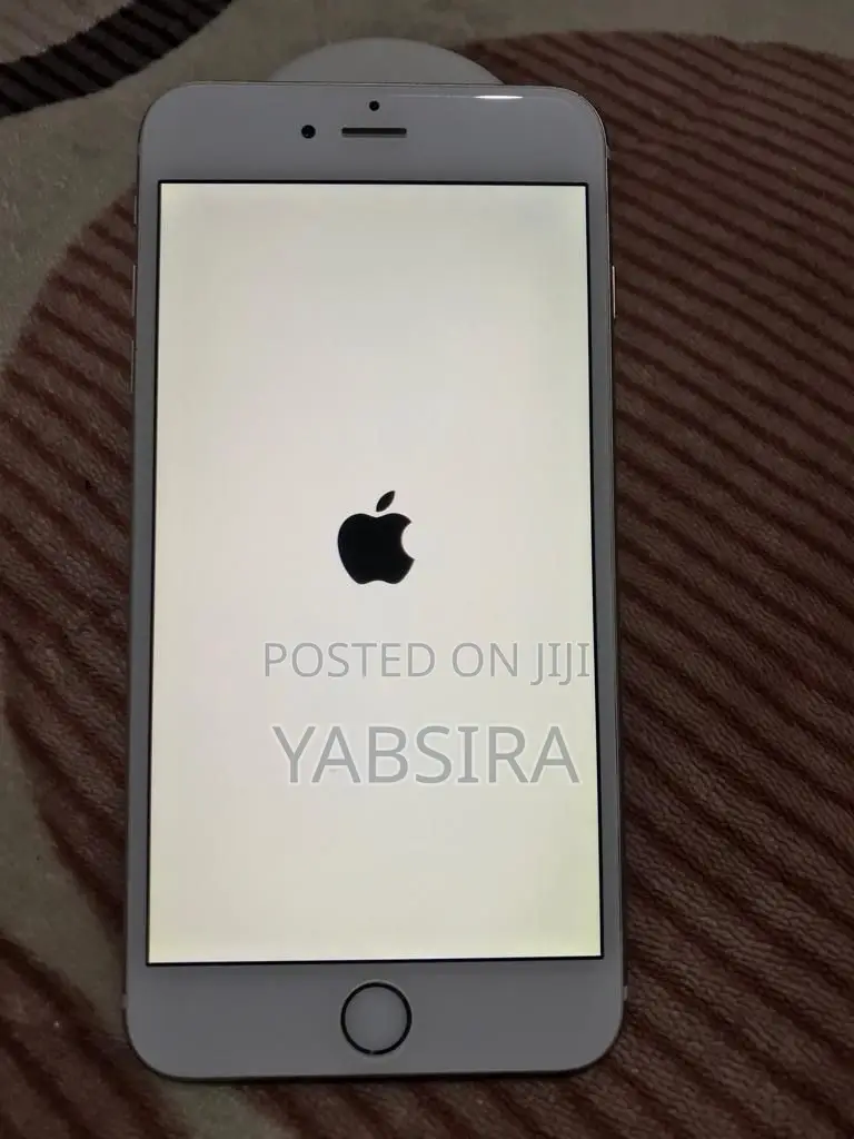 New Apple iPhone 6s 64 GB White