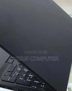 New Laptop Lenovo Ideapad 3 16GB Intel Core i7 SSD 512GB