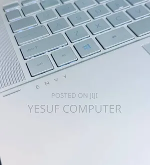 New Laptop HP Envy X360 16GB Intel Core I5 SSD 512GB