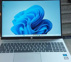 New Laptop HP Pavilion 15 16GB Intel Core 5 SSD 512GB