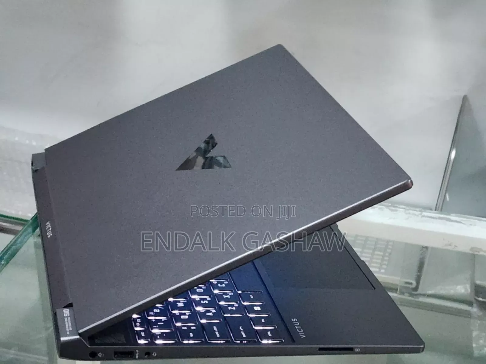 New Laptop HP Victus 15 8GB AMD Ryzen 5 SSD 512GB