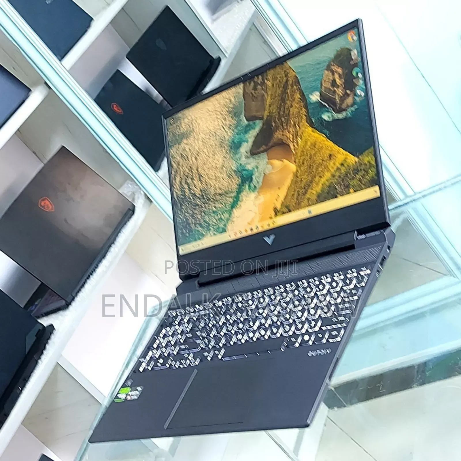 New Laptop HP Victus 15 8GB AMD Ryzen 5 SSD 512GB