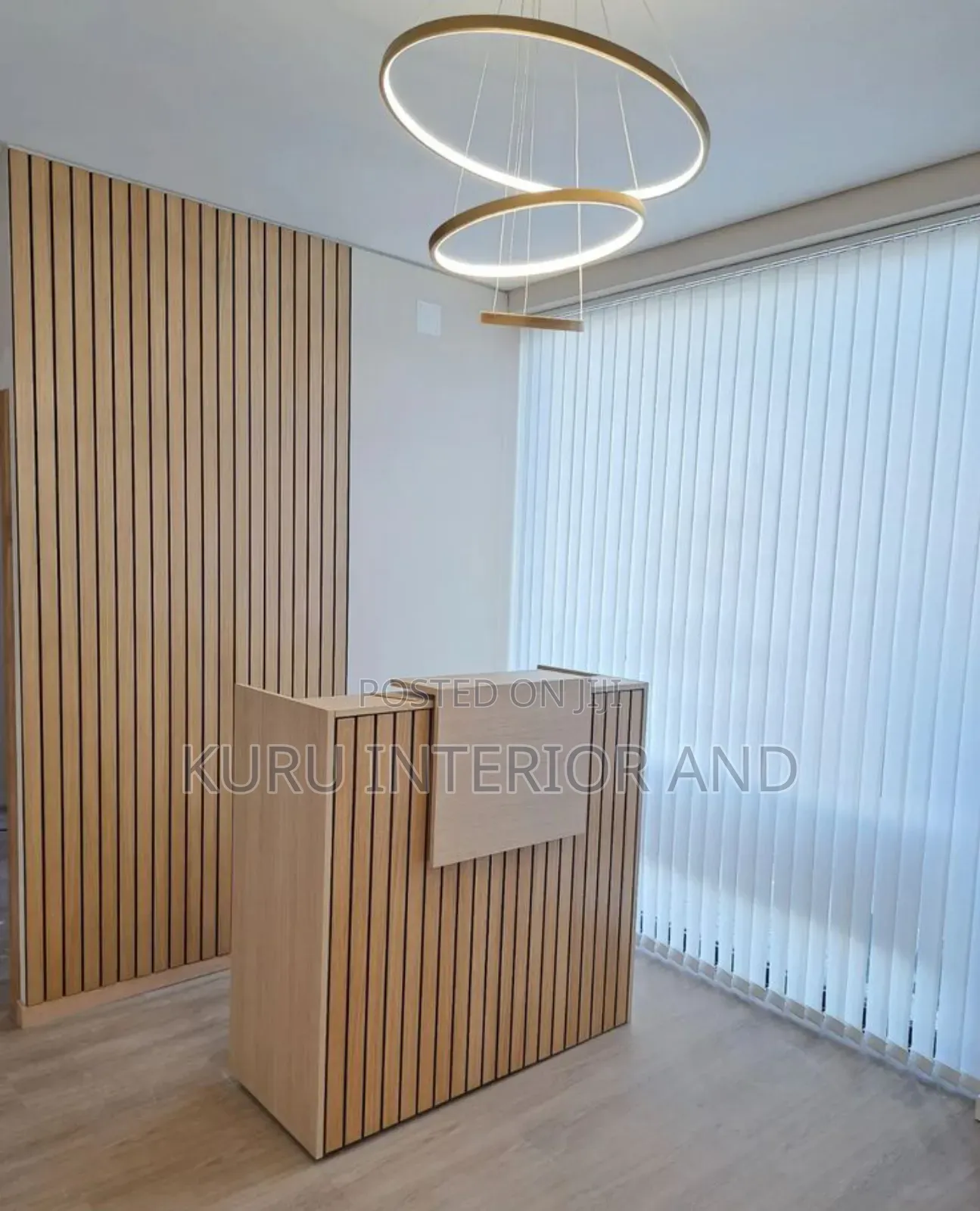 Reception Tabel 120cm Width X 120cm Height 55cm Debth