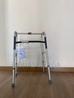 Photo - Foldable Walking Frame Mobility Aid數輝walker玄℥Walker