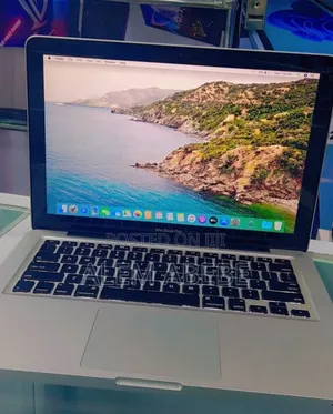 Photo - New Laptop Apple MacBook Pro 2012 4GB Intel Core I5 HDD 500GB