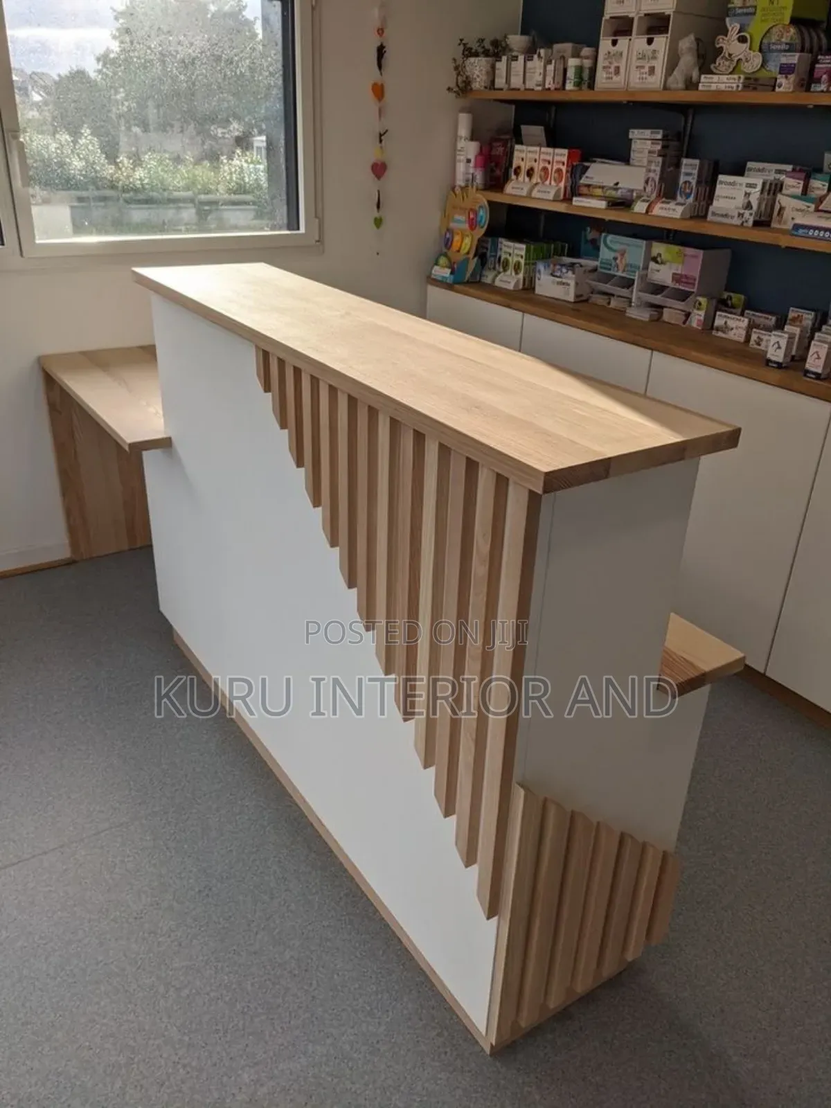 Reception Tabel Modern 150cm Width 60cm Debth 110cm Height