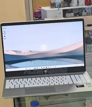 Photo - New Laptop HP Pavilion 15 8GB Intel Core i5 HDD+SSD 640GB