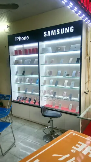 Phone Display 100cm Width X 190cm Height X 40 Cm Debth