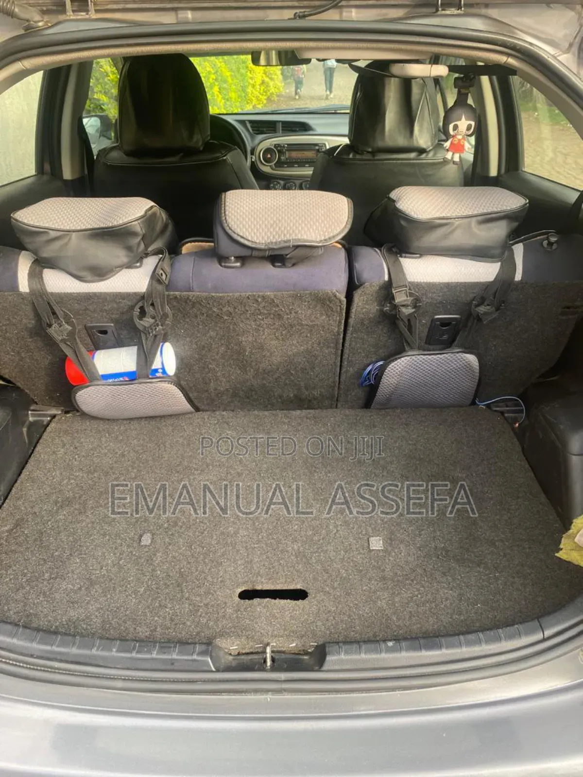 Toyota Yaris 2012 Gray