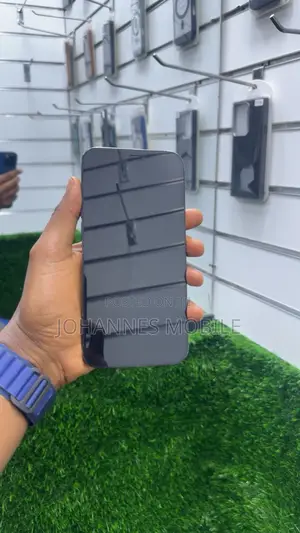 Photo - Apple iPhone 12 Pro Max 256 GB Blue