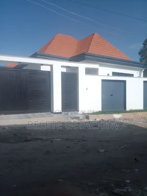3bdrm Villa in Ayat, Luxury Villa, Bole for sale