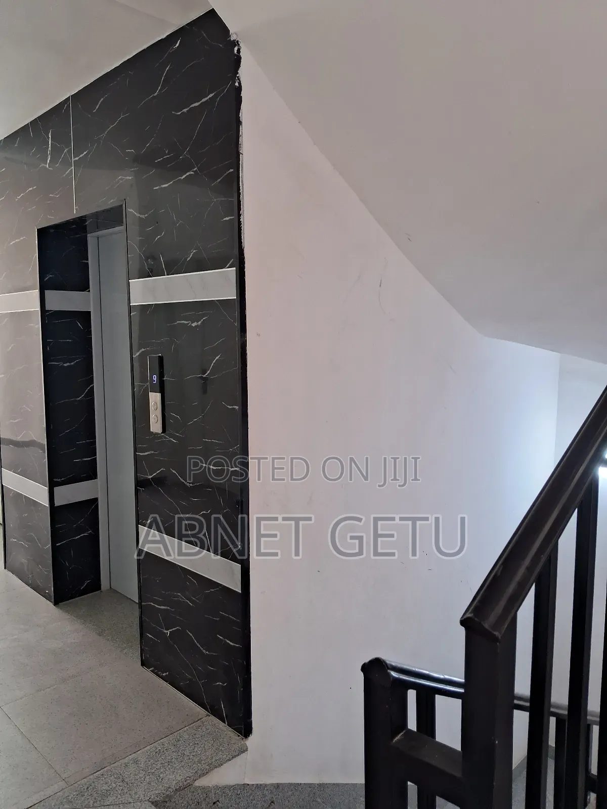 3bdrm Apartment in Jenboro Realestate, Bole for sale