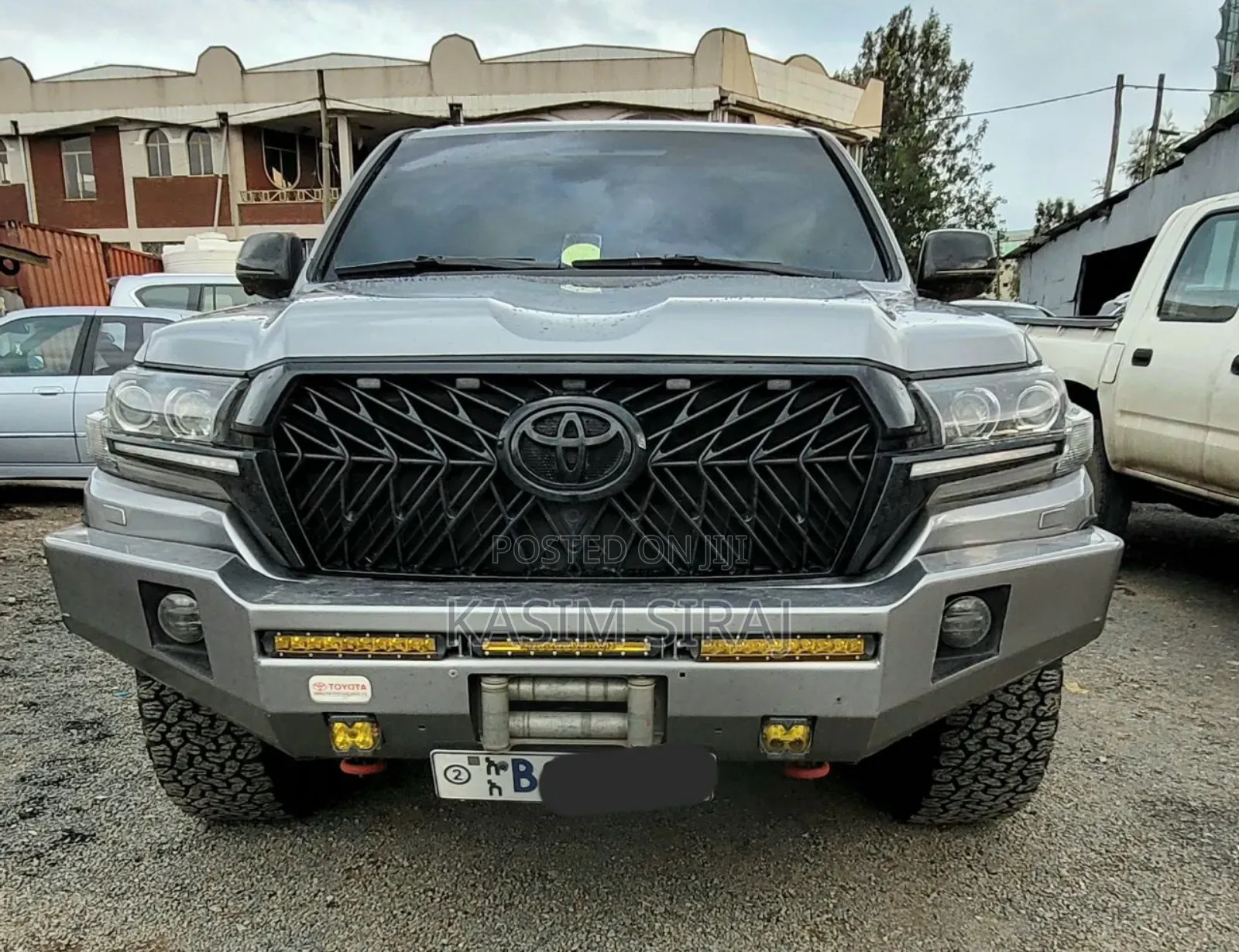 Toyota Land Cruiser 4.0 V6 STD 2011 Silver