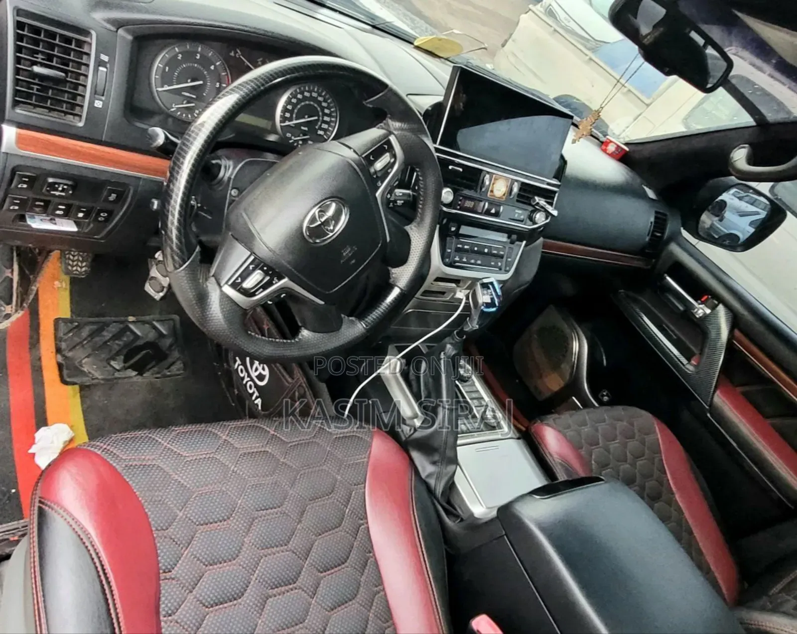 Toyota Land Cruiser 4.0 V6 STD 2011 Silver