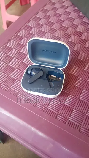 Motorola Earbud