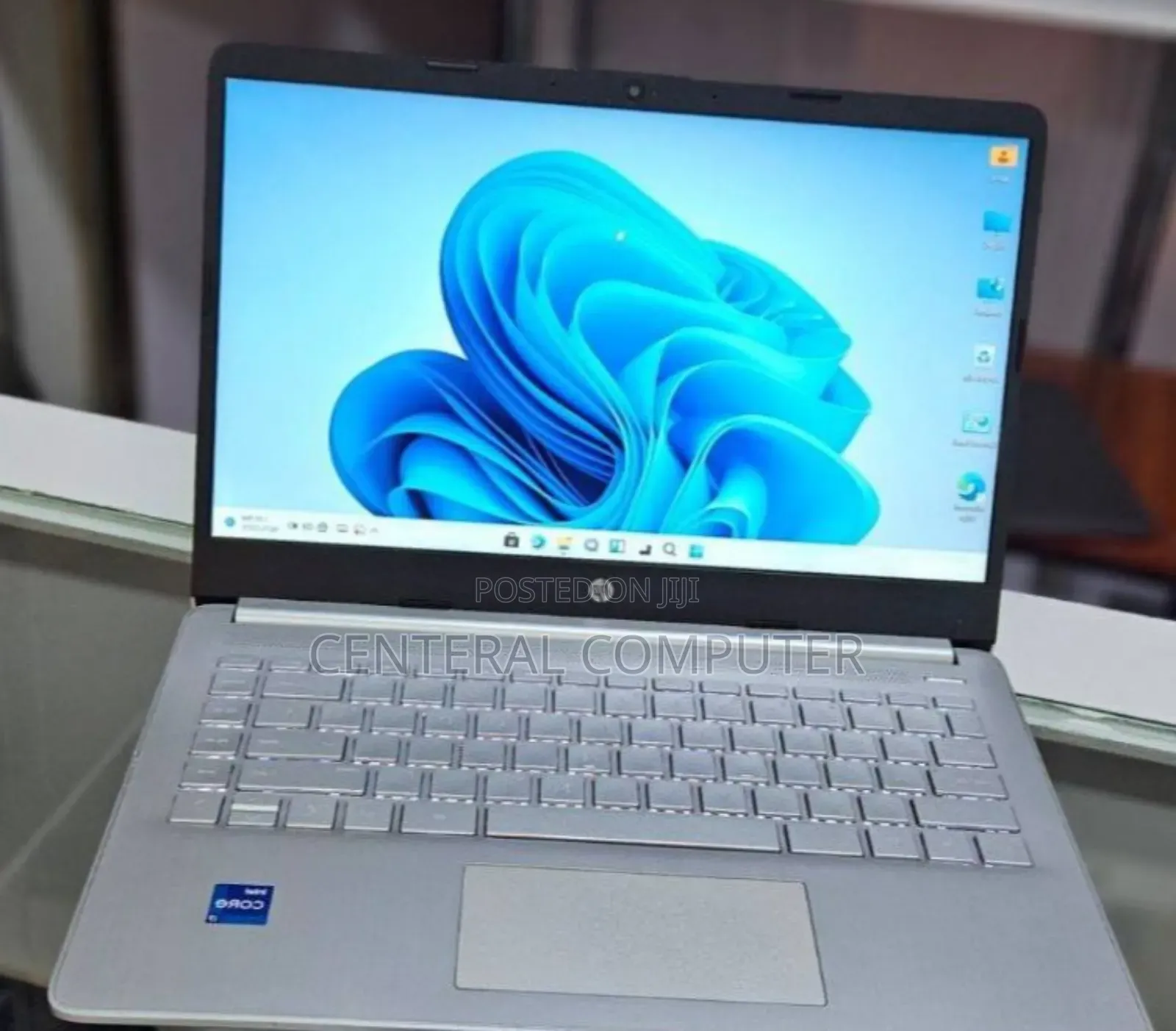 New Laptop HP Stream Notebook 8GB Intel Core I7 SSD 512GB