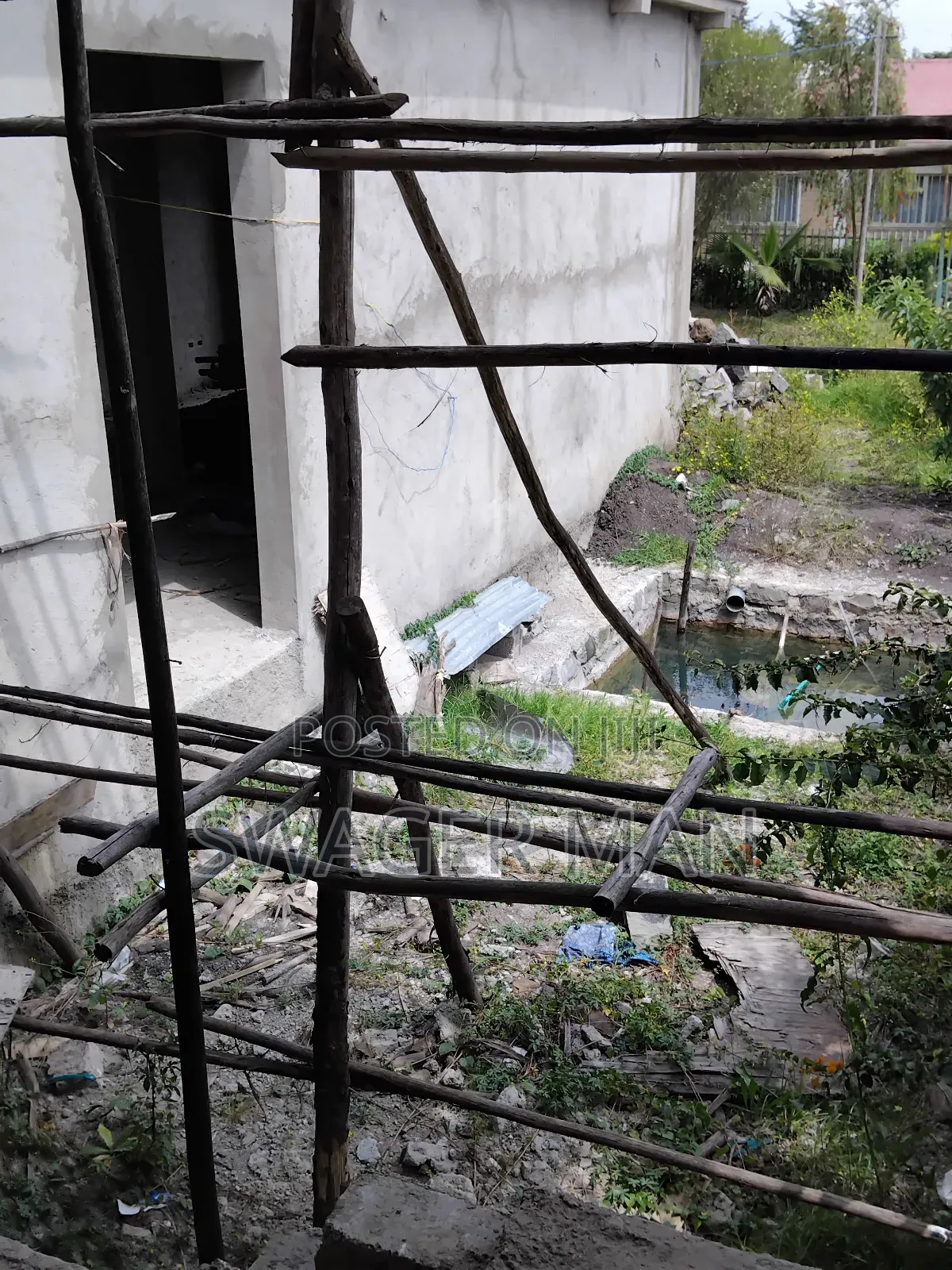 7bdrm Villa in Ropac, Yeka for sale