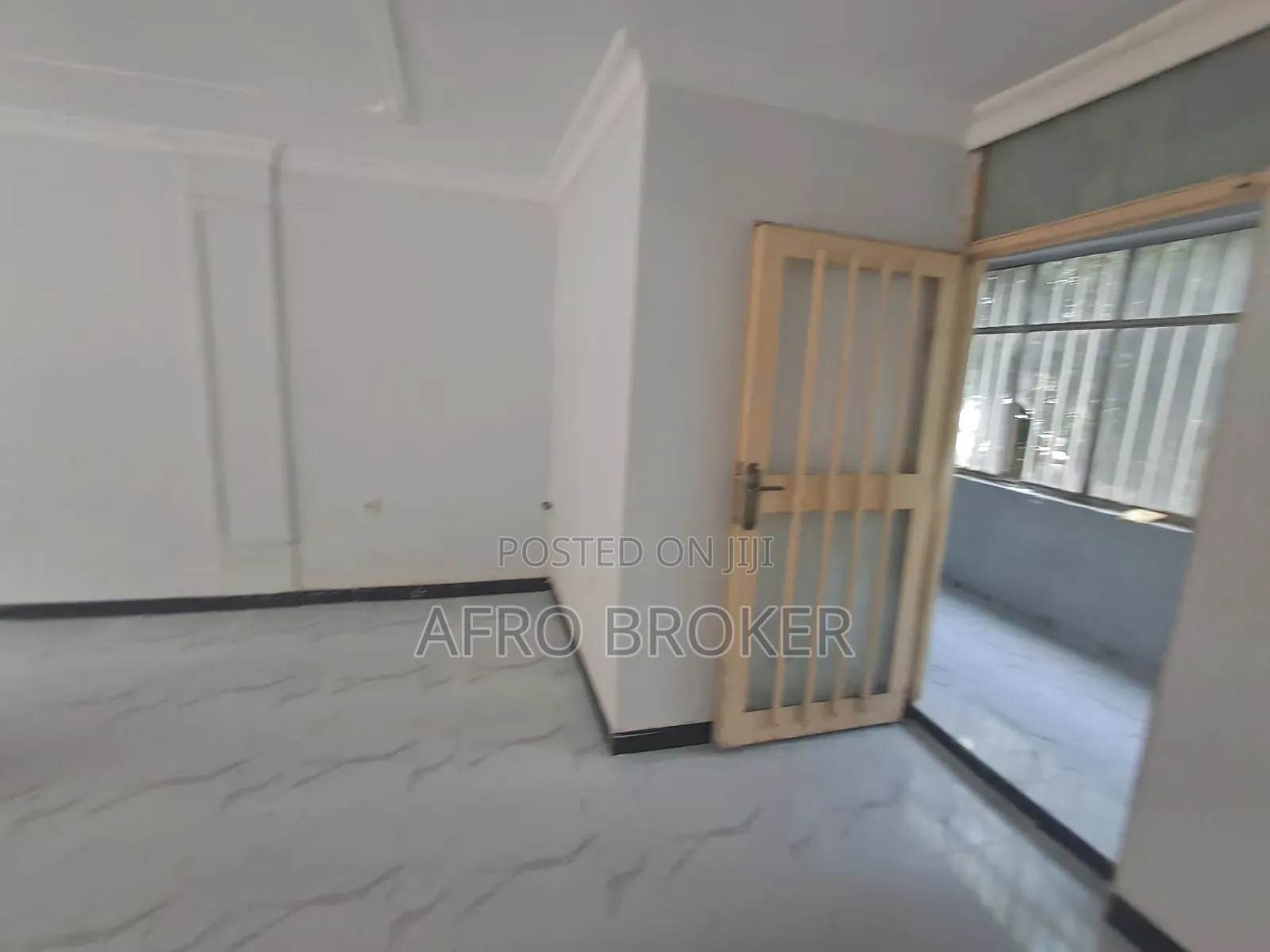 Condominium Shop Sell