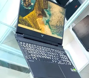 New Laptop HP Victus 16 8GB AMD Ryzen 5 SSD 512GB
