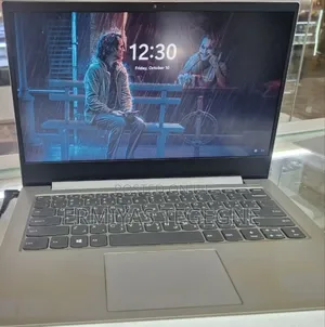 New Laptop Lenovo Ideapad 3 8GB Intel Core I7 SSD 1T